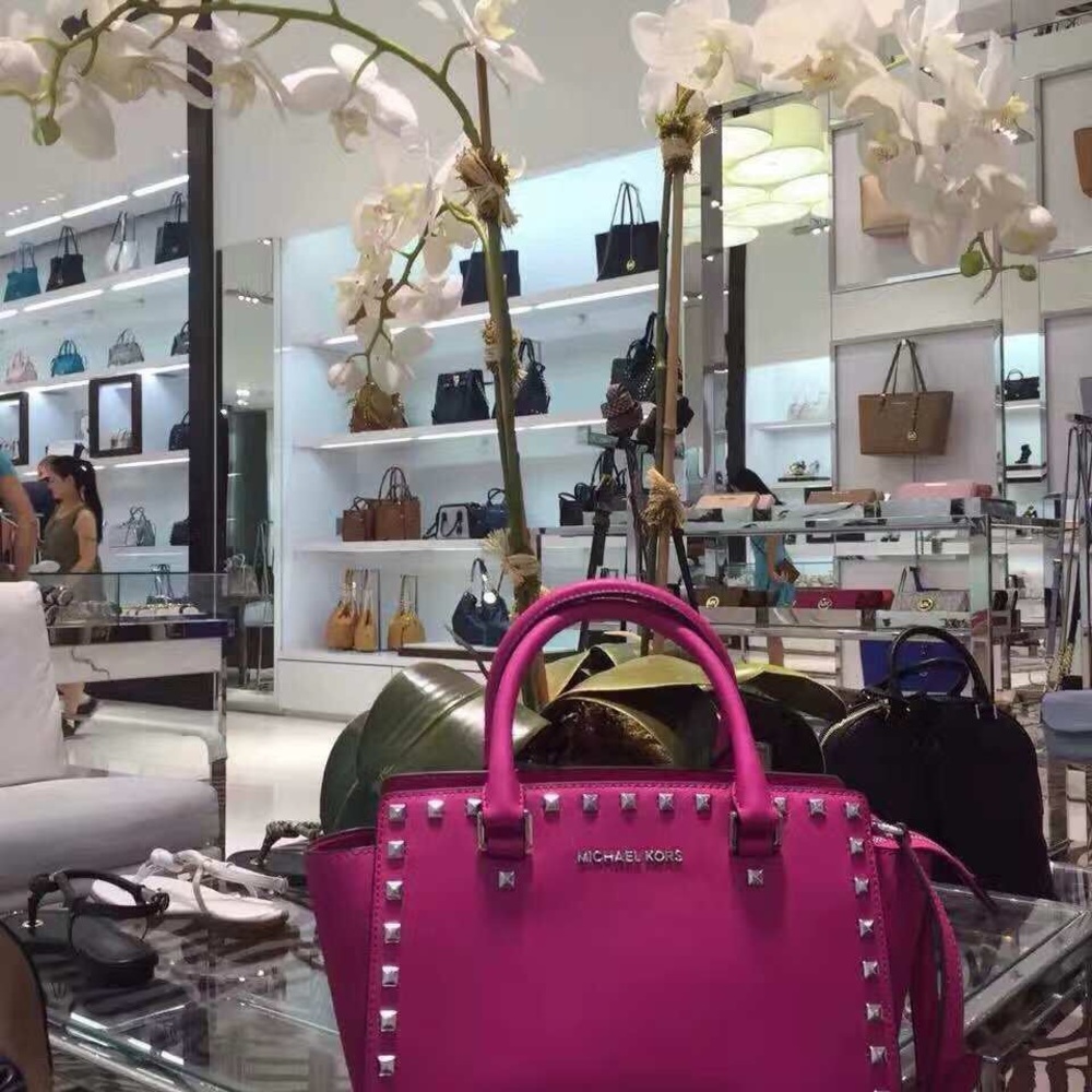 MK 👜 - Picture 7 of 8